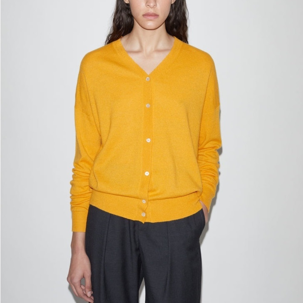 La Garçonne Moderne Peak Cardigan